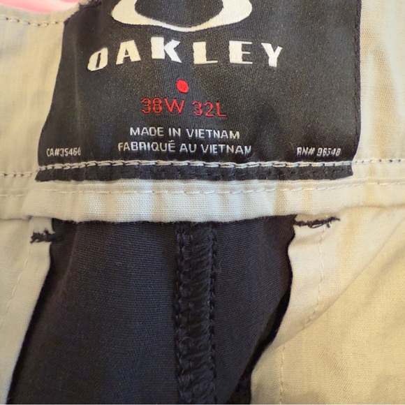 Oakley -Men’s Black Joggers Size 38W 32L - Picture 6 of 9
